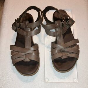 Timberland   Women's Brown Leather Sandals